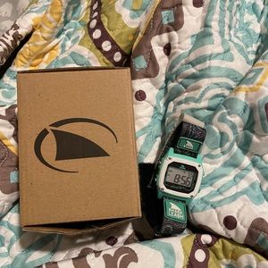 Freestyle Shark Classic Leash Aloha Mint Watch